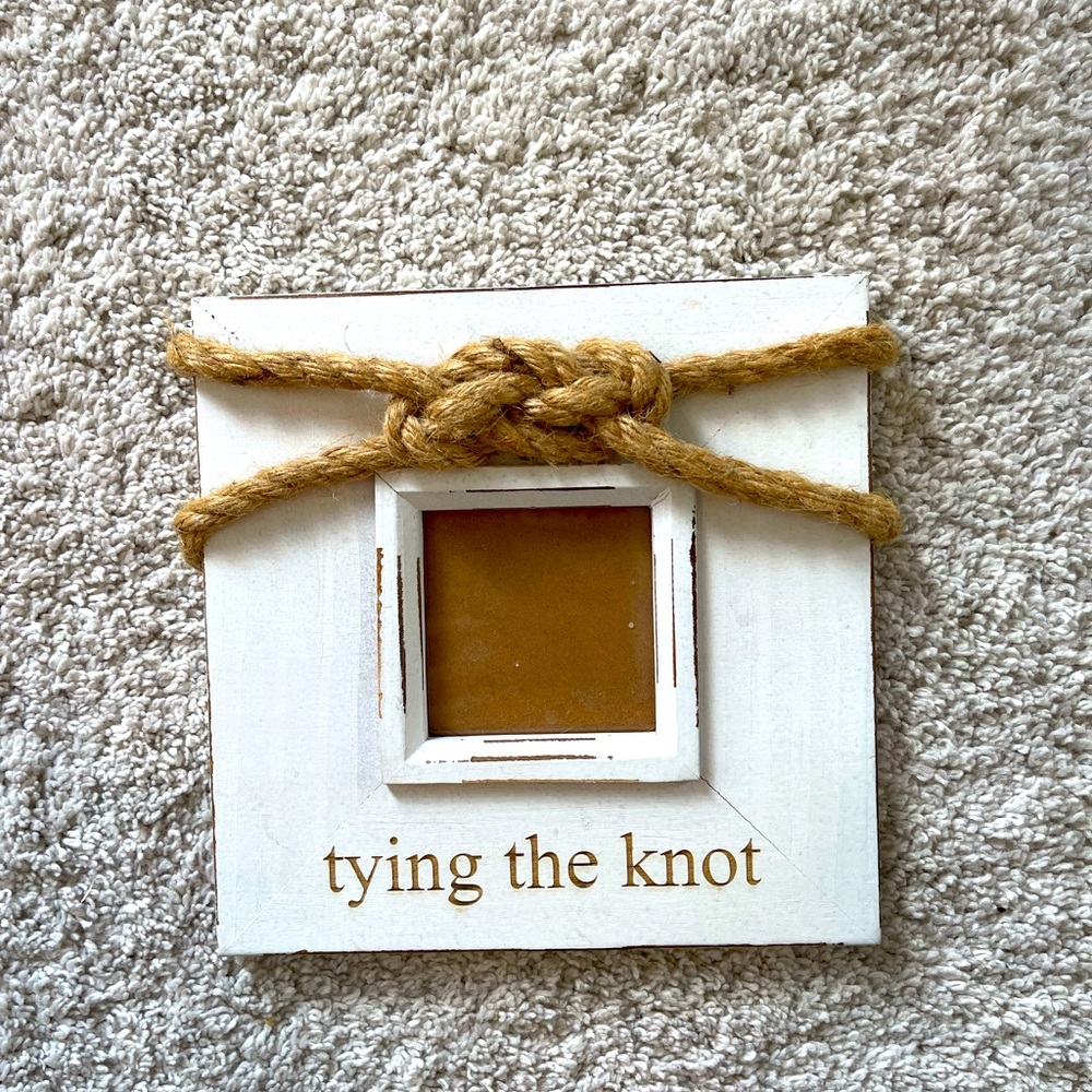 Wedding picture frame (MudPie)